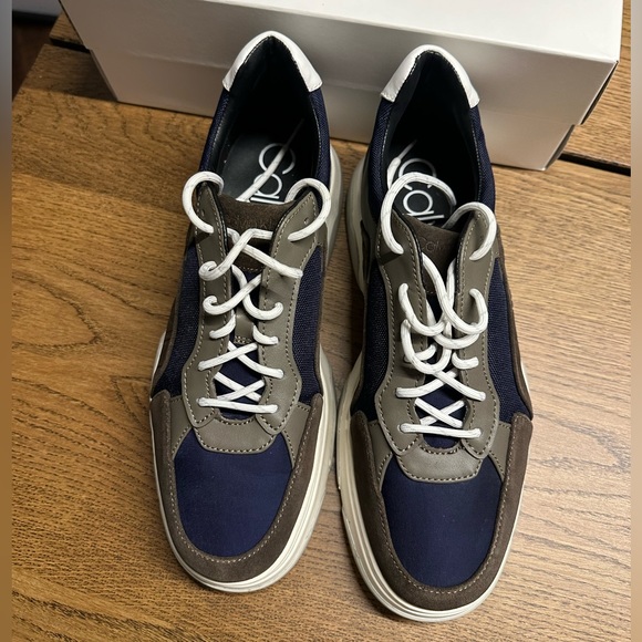 Calvin Klein Penley Smooth Calf Men’s Gray Leather Designer Sneakers Shoes - Picture 5 of 7